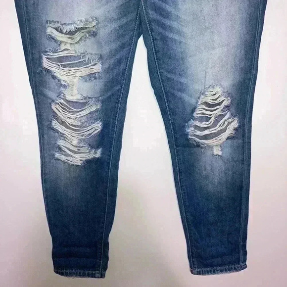 KanCan Distressed Boyfriend Jeans Size 25 - Picture 3 of 10